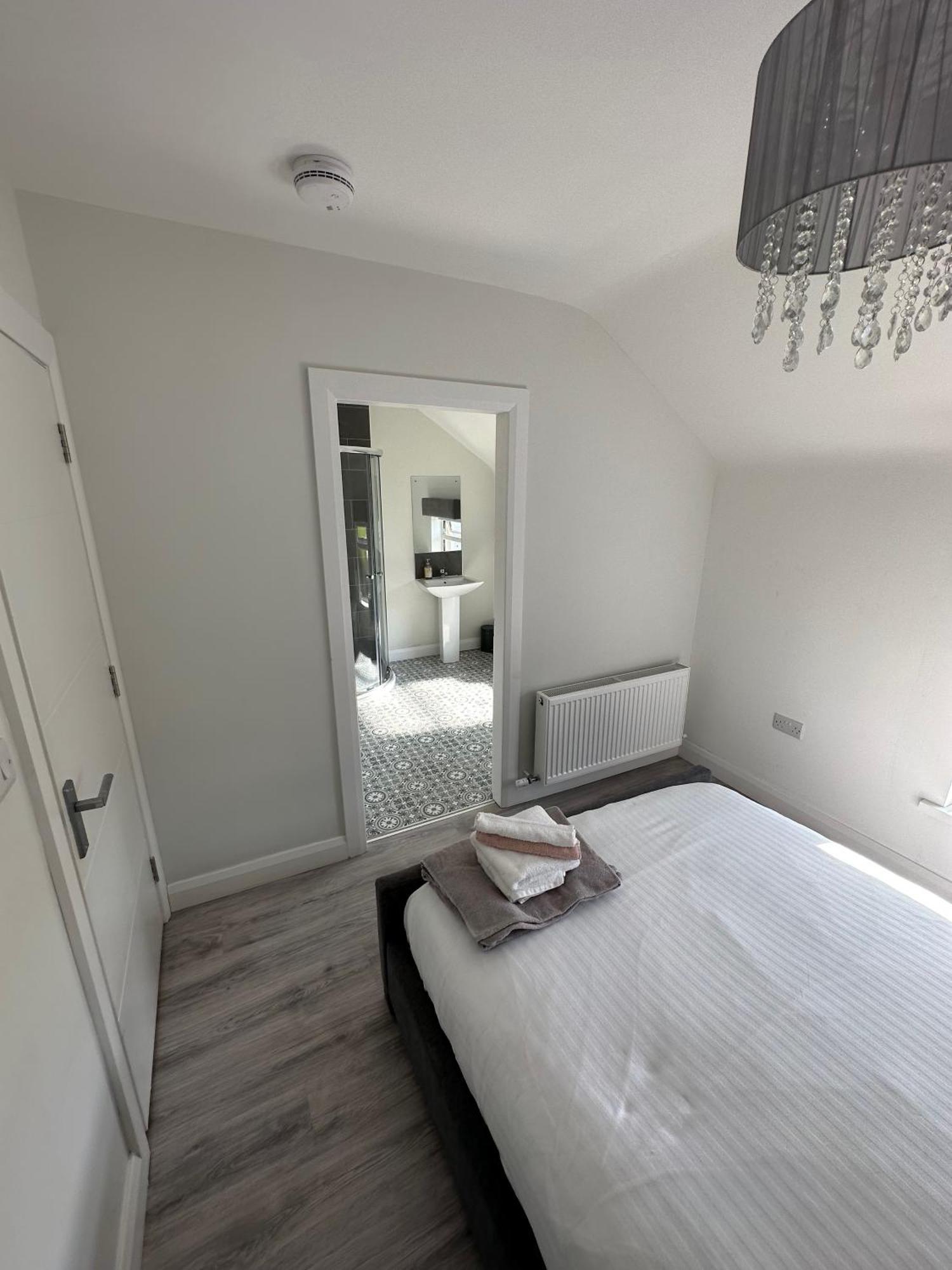 Westland Suites - Stylish, Modern, Elegant, Central Apartments A Londonderry Luaran gambar