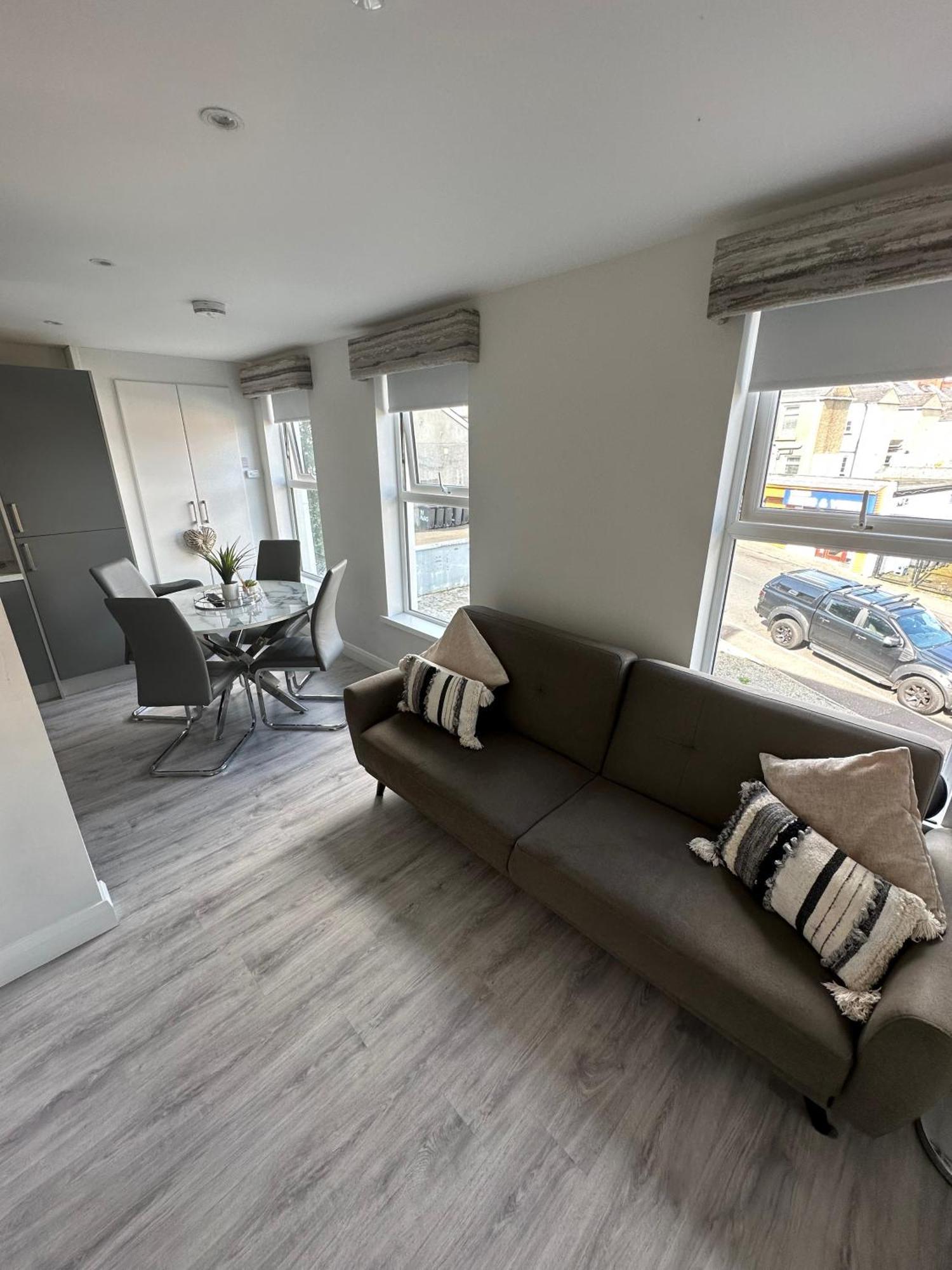 Westland Suites - Stylish, Modern, Elegant, Central Apartments A Londonderry Luaran gambar