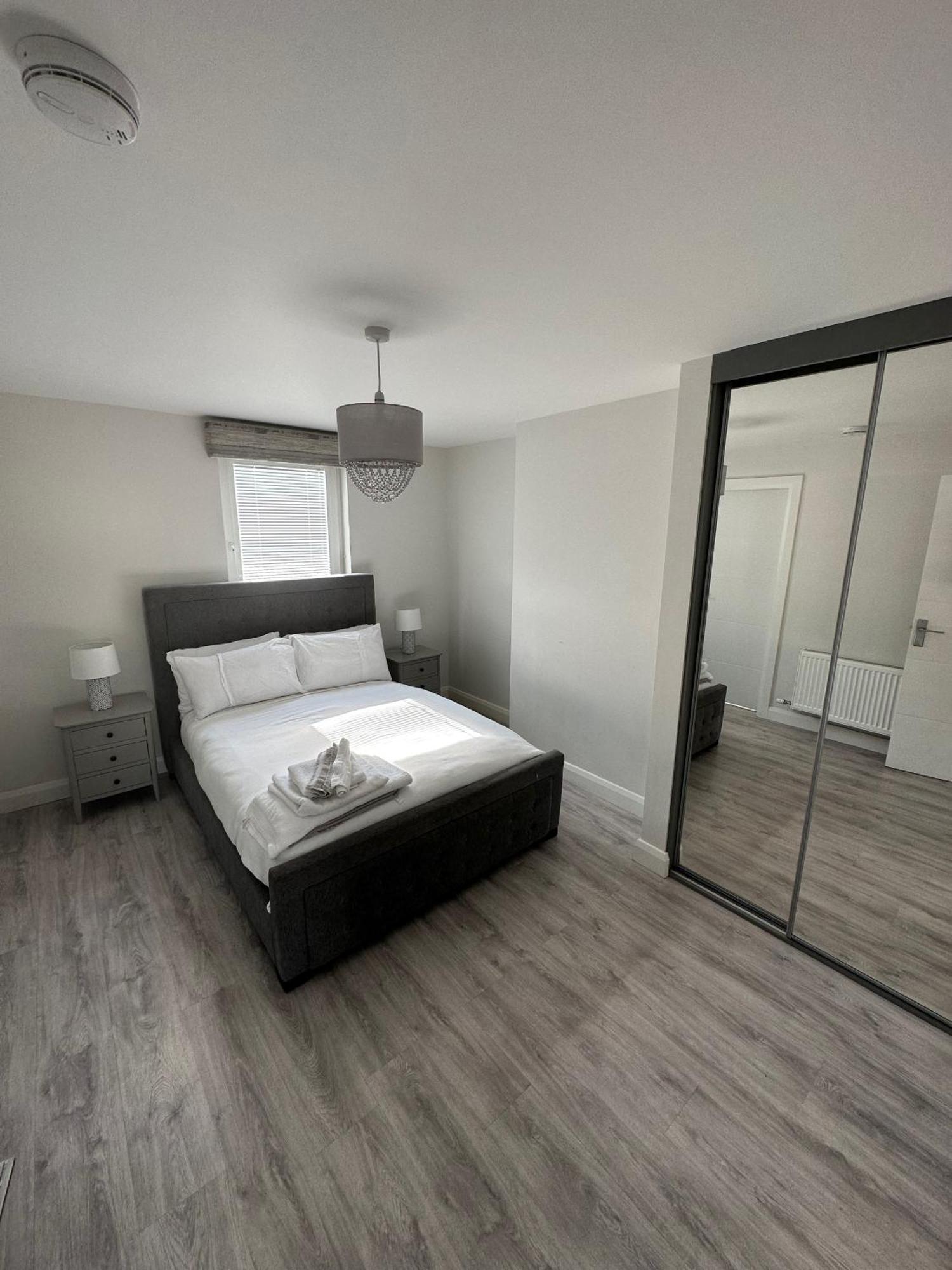 Westland Suites - Stylish, Modern, Elegant, Central Apartments A Londonderry Luaran gambar