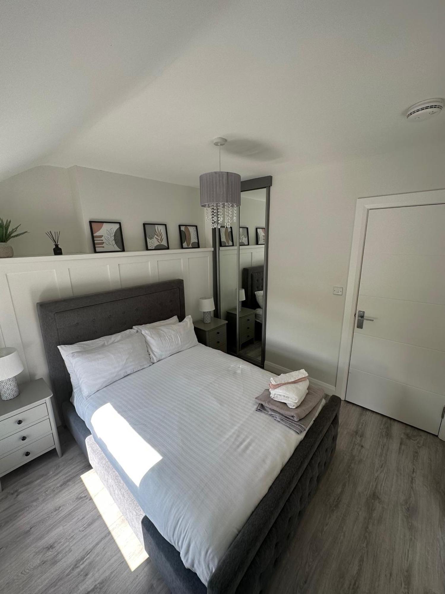 Westland Suites - Stylish, Modern, Elegant, Central Apartments A Londonderry Luaran gambar