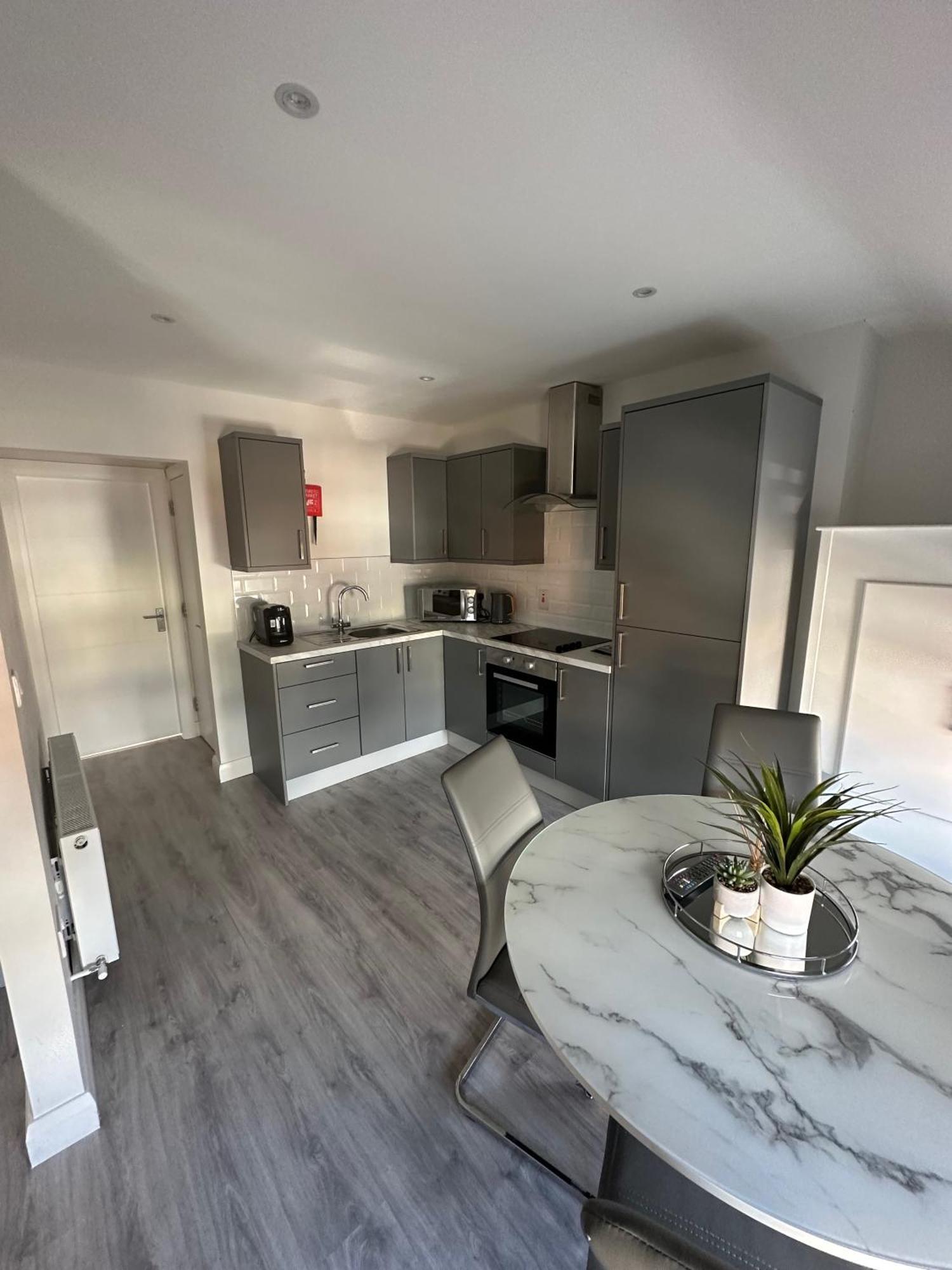Westland Suites - Stylish, Modern, Elegant, Central Apartments A Londonderry Luaran gambar